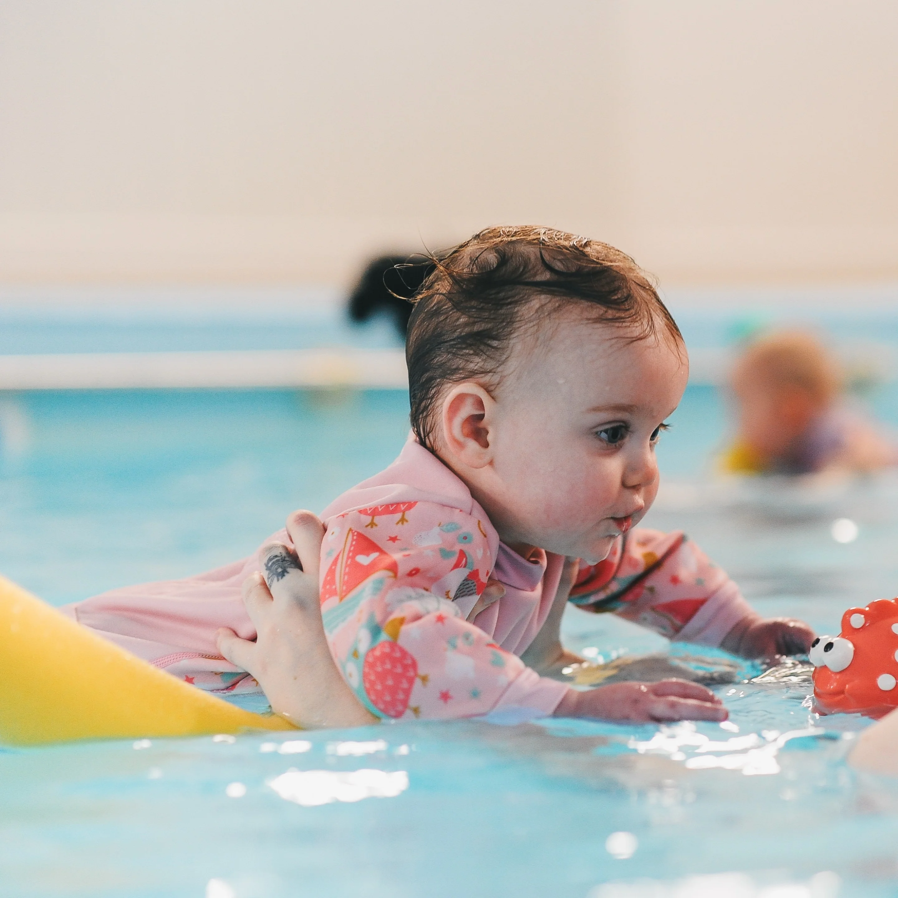 Water Babies Swimming Pool Noodle (118cm) - Image 10